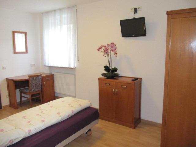Hotel Mila Reichenbach an der Fils Exterior photo