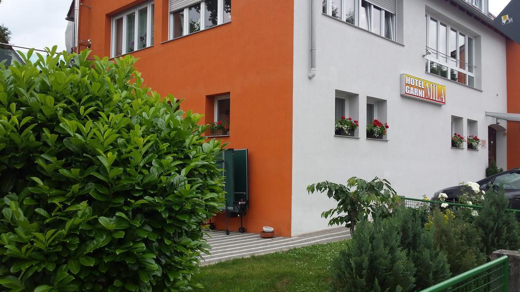 Hotel Mila Reichenbach an der Fils Exterior photo